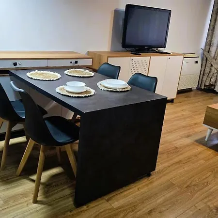 Modern & Bright Appartement Tirana