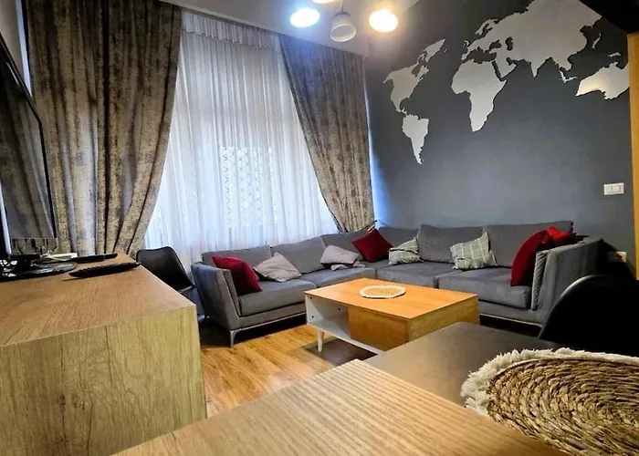 Apartament Modern & Bright Tirana