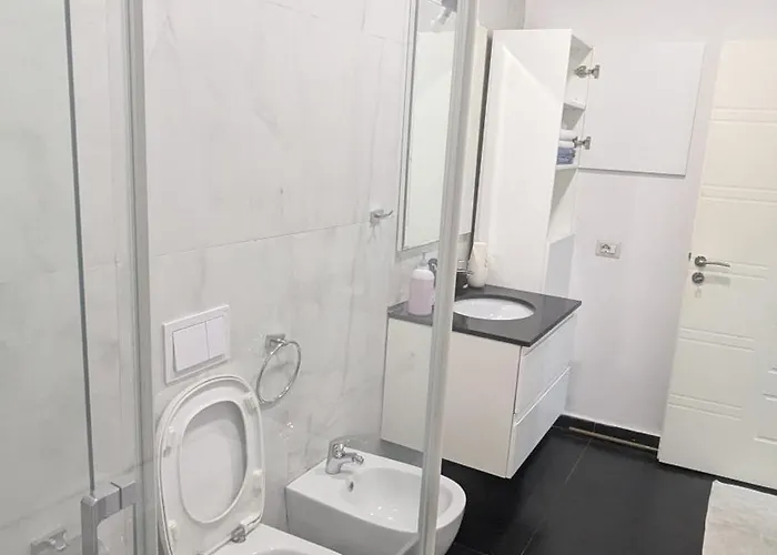 Apartament Modern & Bright Tirana